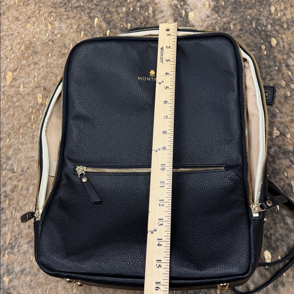 MONTAGE Black vegan cork leather convertible backpack and everyday bag LIKE NEW - Picture 8 of 8